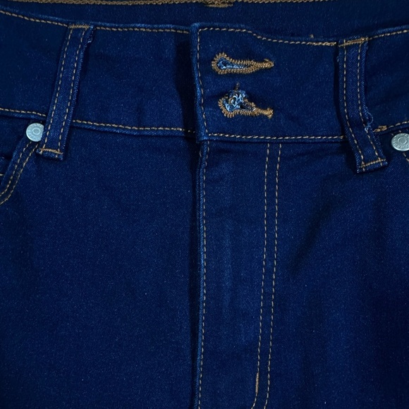 Tahari Sharon roll cuff jeans SIZE 6 - Picture 7 of 8